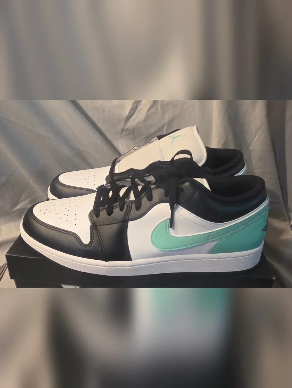 Nike Air Jordan 1 Low Sneakers Green Glow 553558-131 Men Size 13 New With Box